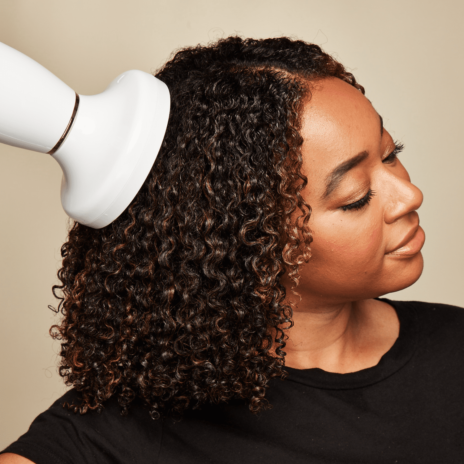 how to dry curly hair without a diffuser