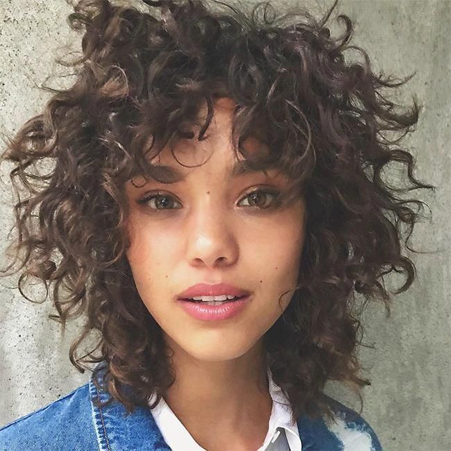 how to cut bangs on curly hair